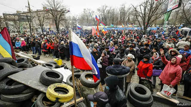 Manifestantes en Ucrania