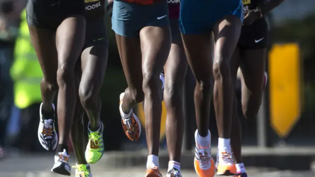 第一届伦敦马拉松赛于1981年3月29日举行，自那以后每年春季举行一次。