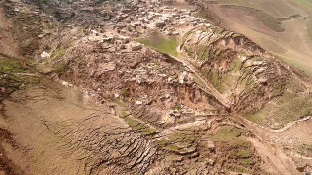 له دغې پېښې وروسته د تخار ځايي چارواکو او د مرستندويه ټولنو مسوولينو په يوه بېړنۍ غونډه کې د دغو کسانو د مرستې لپاره پروګرام جوړ کړ.