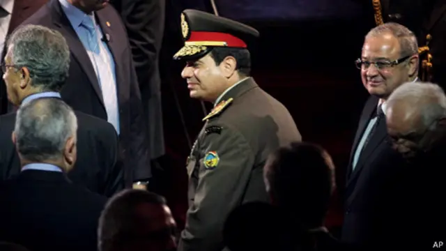 من المتوقع أن يفوز السيسي بالانتخابات