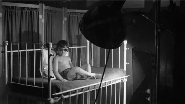 सन लैंप, प्रथम विश्व युद्ध की खोज