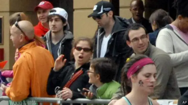 Братья Царнаевы на марафоне