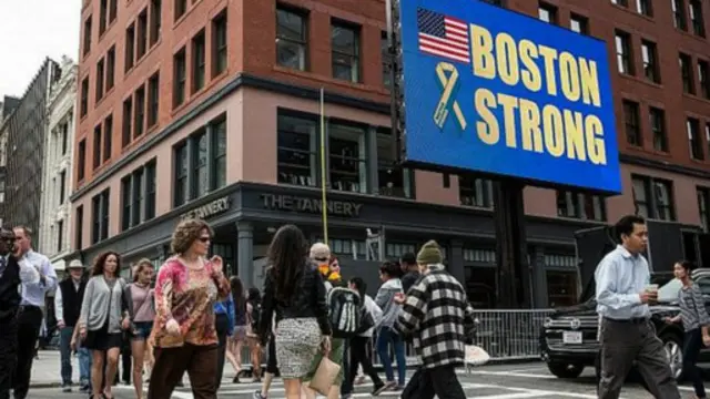Setengah juta penonton akan memadati jalur maraton Boston tahun ini.