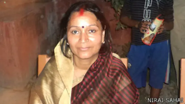 अन्नू शुक्ला टिकट न मिलने पर बाग़ी प्रत्याशी बन गईं.