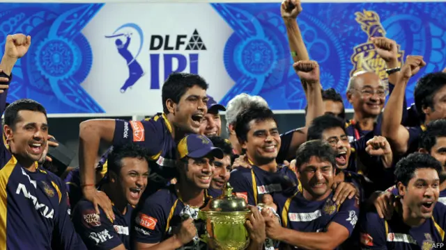 کولکتہ کی ٹیم پانچویں سیزن میں فاتح رہی تھی اور اس کے بالنگ کوچ وسیم اکرم ہیں