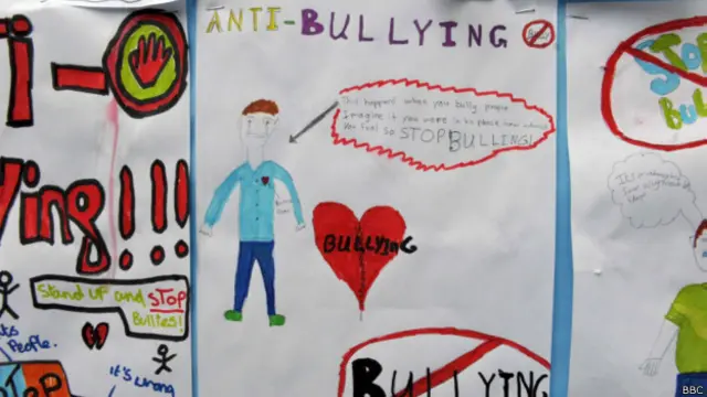 سکولوں میں بلوئنگ کا شکار بچے مایوسی کے عالم میں خود کو تکلیف پہنچاتے ہیں