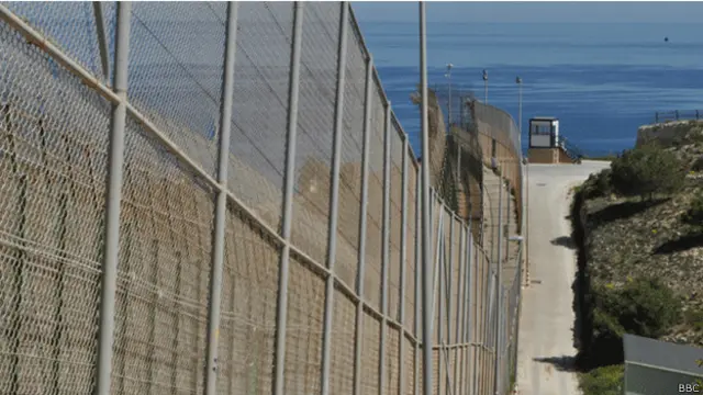 Valla en la frontera de Melilla