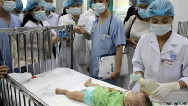 Bà Tiến đã có một số biện pháp chỉ đạo các bệnh viện chống dịch