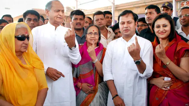 राजस्थान के पूर्व मुख्यमंत्री अशोक गहलोत