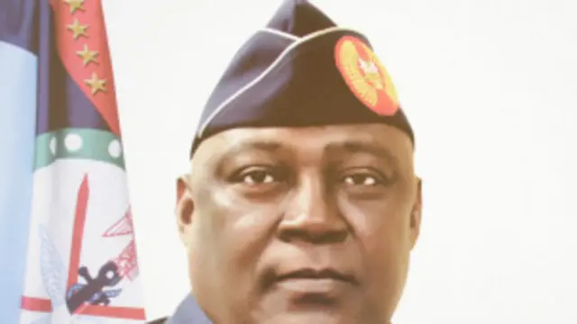 Babban Hafsan Dakarun Nigeria, Alex Badeh