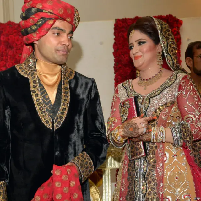 شادی کی تقریب پر ہونے والے اخراجات پر بھی پاکستانی ذرائع ابلاغ کی خبروں کا موضوع بنے۔