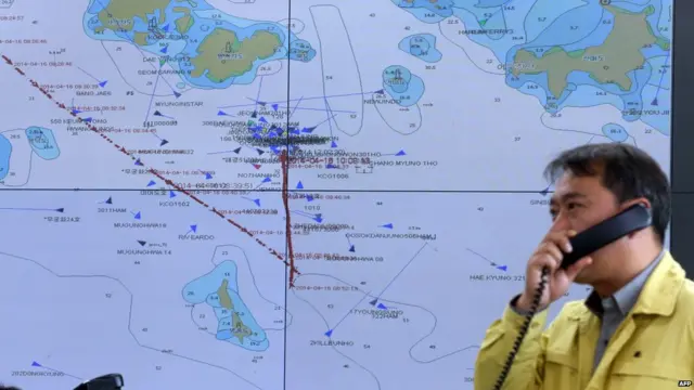 韓國陪都世宗市海洋水產部對策室內展示的搜救地圖（17/4/2014）