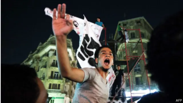 احتفلت حركة 6 إبريل الشهر الجاري بالذكرى السنوية السادسة على تأسيسها