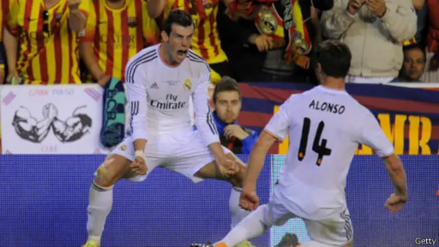 Bale bergabung bersama Real setelah bermain bersama Tottenham.