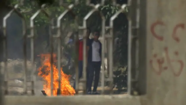 تشهد الجامعات المصرية احتجاجات للطلاب الرافضين لعودة الحرس الجامعي والمؤيدين للإخوان