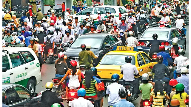 Giải pháp cho Việt Nam chỉ có thể là 'dân chủ' theo các nhà vận động nhân quyền và dân chủ hóa ở Việt Nam.