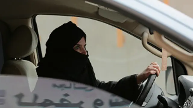 Vahobiy seks videolar