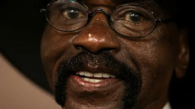 A sa sortie de prison, Rubin "Hurricane" Carter s'est battu pour les victimes d'erreurs judicaires.
