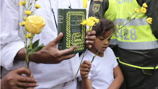 Flores y cien años de soledad