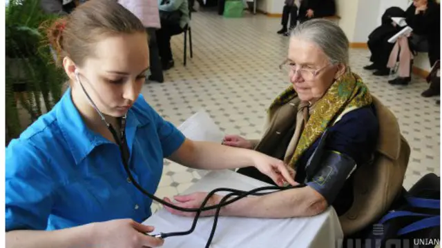 От подорожания лекарств особенно страдают пожилые люди