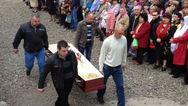 Похороны в Славянске