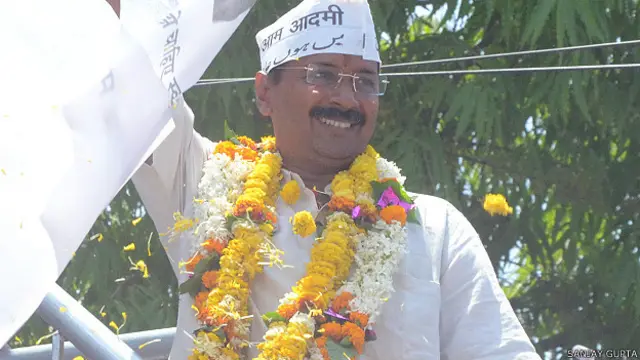 اروند کیجریوال نے گیس کی مجوزہ نئی قیمتوں کو عدالت میں چیلنج کیا ہے