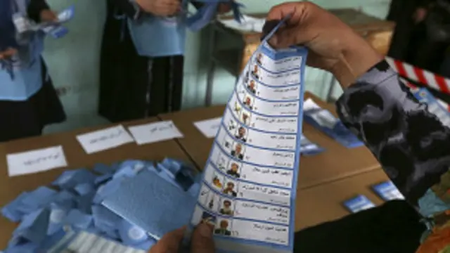 تر اوسه څه دپاسه ۸۲ سلنه رايې شمېرل شوي چې عبدالله عبدالله او اشرف غني يې مخکښان دي