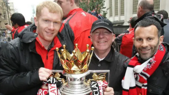 左起：斯科尔斯，弗格森，吉格斯