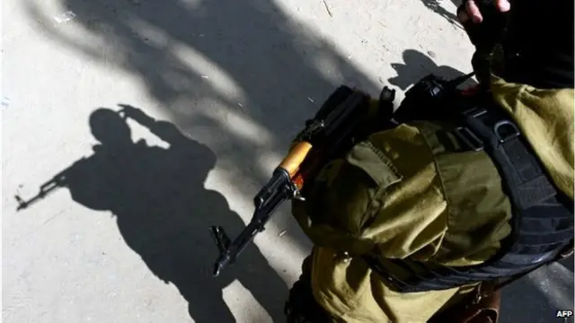 Контроль в некоторых городах Востока - в руках пророссийских ополченцев