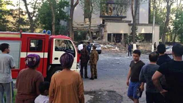 Soch quritgich ostida yigit bilan jinsiy aloqa