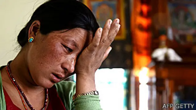 Ang Dali Sherpa, quien perdió a su esposo de 27 años en la avalancha.