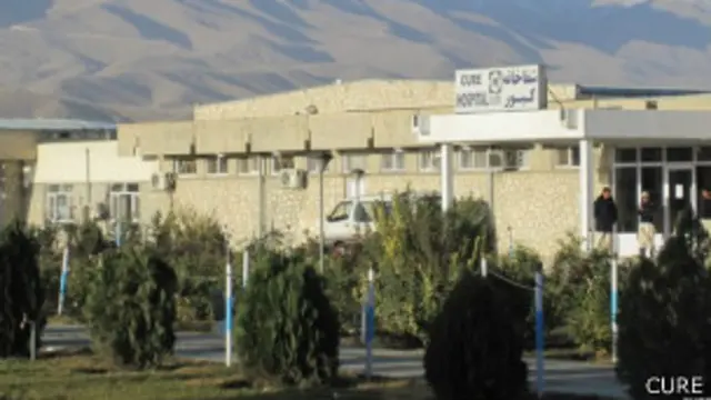 وقع الحادث في مستشفى تابع لجمعية "كيور" الخيرية المسيحية الأمريكية.