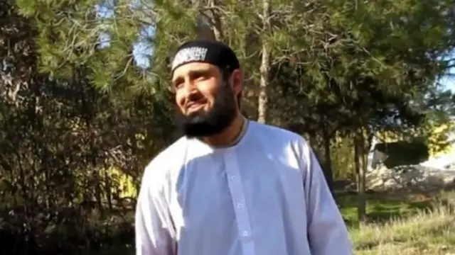 Pejihad asal Inggris lain, Abdul Waheed, warga Inggris pertama yang melakukan serangan bom bunuh diri