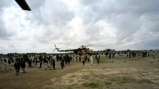 अफ़ग़ानिस्तान में बचाव कार्य में लगा हुआ हेलीकॉप्टर