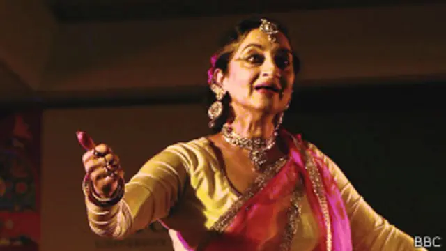 ادبی میلے میں ادبی محفلوں کے ساتھ ساتھ فنونِ لطیفہ کے شعبوں جیسے کہ مشاعرے ، رقص اور تھیٹر کا اہتمام بھی کیا گیا ہے