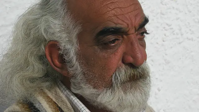 امیرحسین فطانت می‌گوید کتاب را نه برای پاسخ به اتهامات یا توضیح و حتی توجیه گذشته‌ها، که برای بیان خود نوشته و آنچه در این چهل سال بر او گذشته.