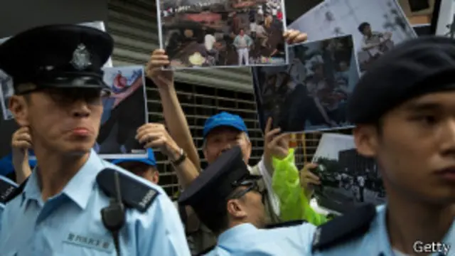 رویدادهای مربوط به آغاز به کار موزه تیانآنمن به شدت در داخل چین سانسور شدهاند