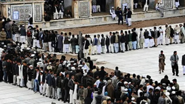 د کورنیو څارونکو تر څنګ زرګونو نړیوالو څارونکو هم د افغانستان د ټاکنو څارنه وکړه.