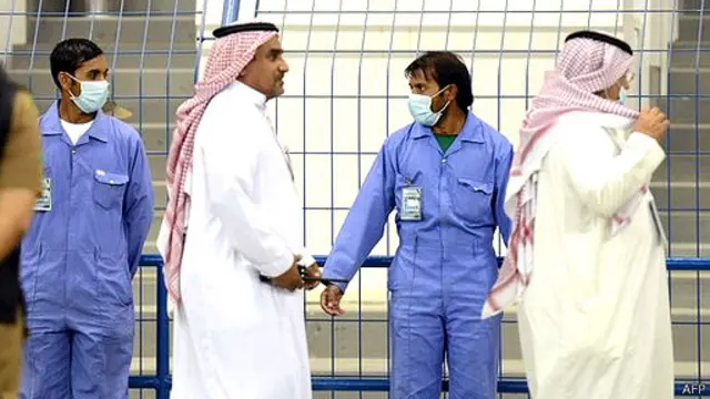 T. Mitkova jinni surati