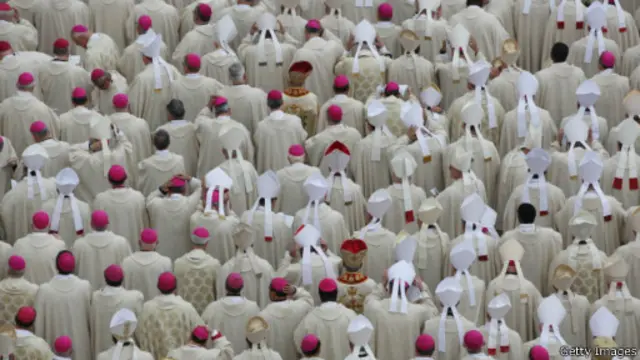 این اتفاق در تاریخ دو هزار ساله کلیسای کاتولیک بی‌سابقه بوده است