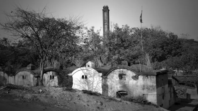 झरिया, क़तार के आख़िरी 