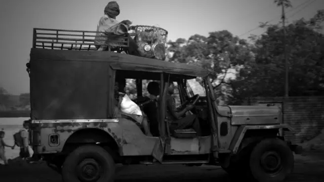 झरिया, क़तार के आख़िरी 