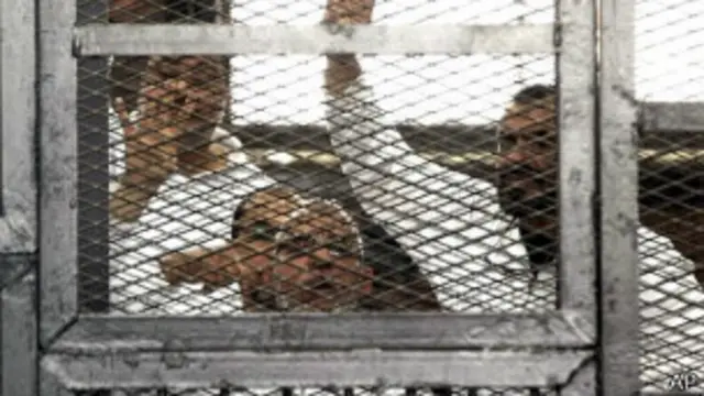 حقوق انسانی کی تنظیم نے محمد مرسی کے خلاف بعض الزامات کو عقل کے منافی قرار دیتے ہوئے مسترد کر دیا ہے