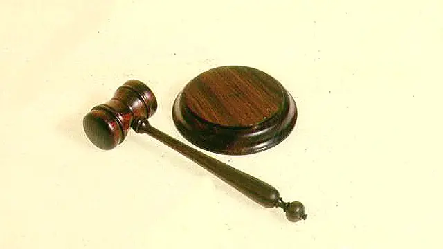 عدالتوں کے قیام کے لیے فوج کی تیاریاں مکمل ہیں: وزیرِ قانون پرویز رشید