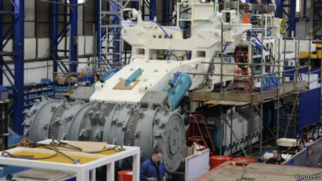 Máquina para la explotación minera submarina