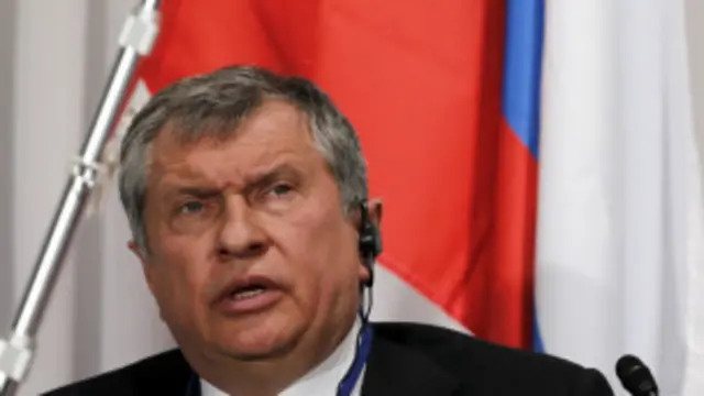 Lệnh cấm vận của Hoa Kỳ nhắm trực tiếp vào ông Igor Sechin, lãnh đạo Tập đoàn dầu khí Nga Rosneft.