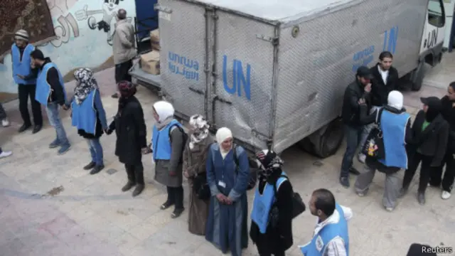 به گفته حقوقدانان امدادرسانی به جنگ زدگان سوریه نیازمند کسب اجازه حکومت نیست