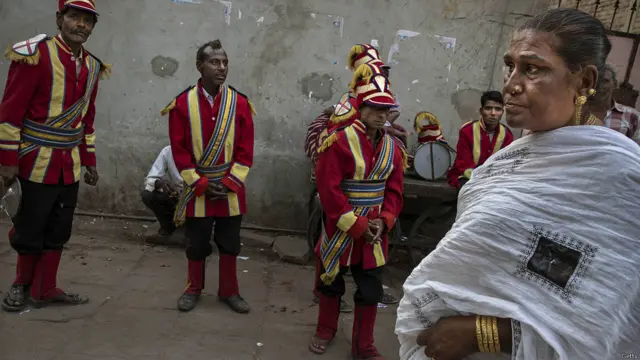 किन्नर गुरु बसीर किन्नर उर्फ कमला किन्नर