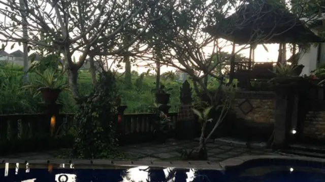 辦公室是六座別墅之一