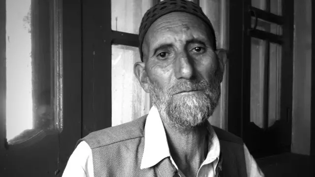 क़तार के आख़िरी, कश्मीर, नियंत्रण रेखा, आख़िरी गांव